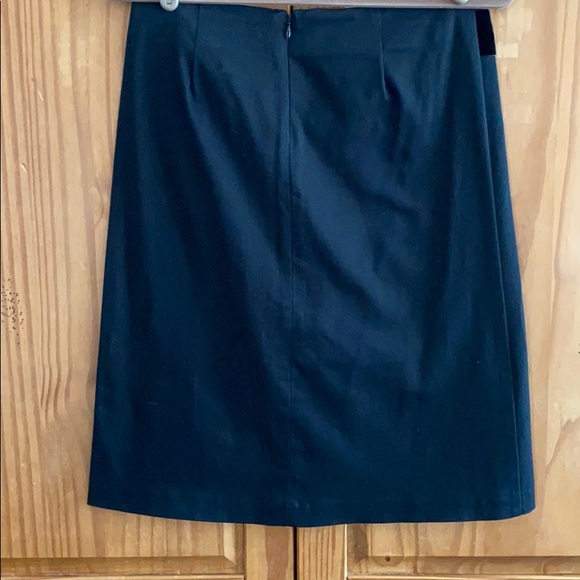 Ruth Pencil Skirt with Velvet Bow - Picture 4 of 5